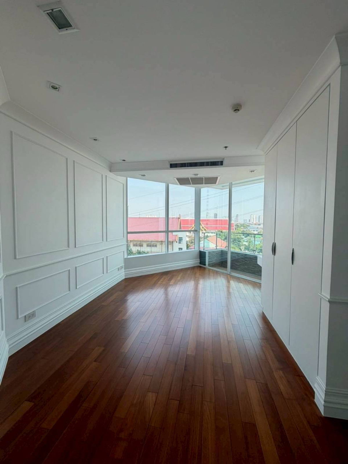 For SaleCondoPinklao, Charansanitwong : For sale/SALE: My Resort @ River (My Resort @ River) - 3 bedrooms LC112