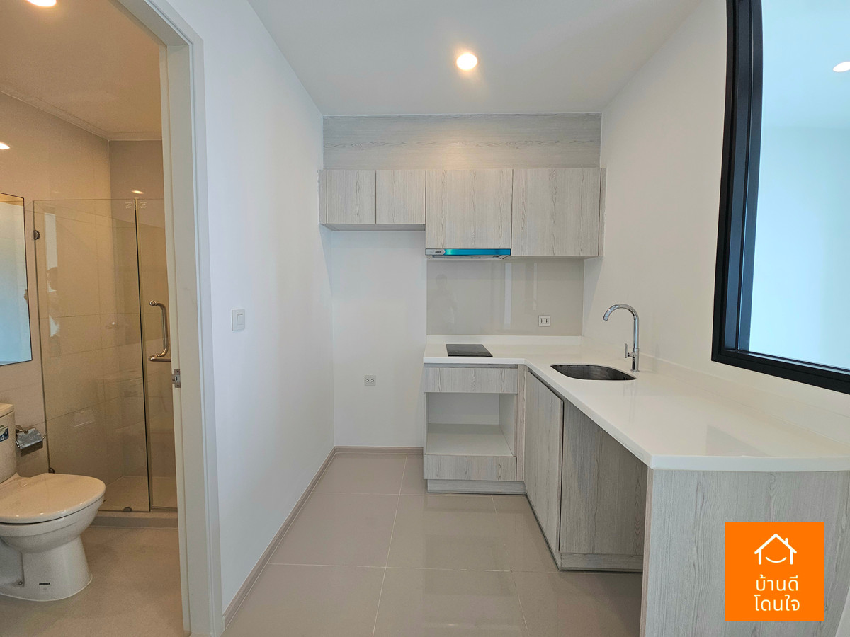 ขายคอนโดพระราม 9 เพชรบุรีตัดใหม่ RCA : ลดราคาพิเศษ Life Asoke (35 ตร.ม.) ห้องใหม่ ไม่เคยเข้าอยู่ ใกล้ MRT เพชรบุรี