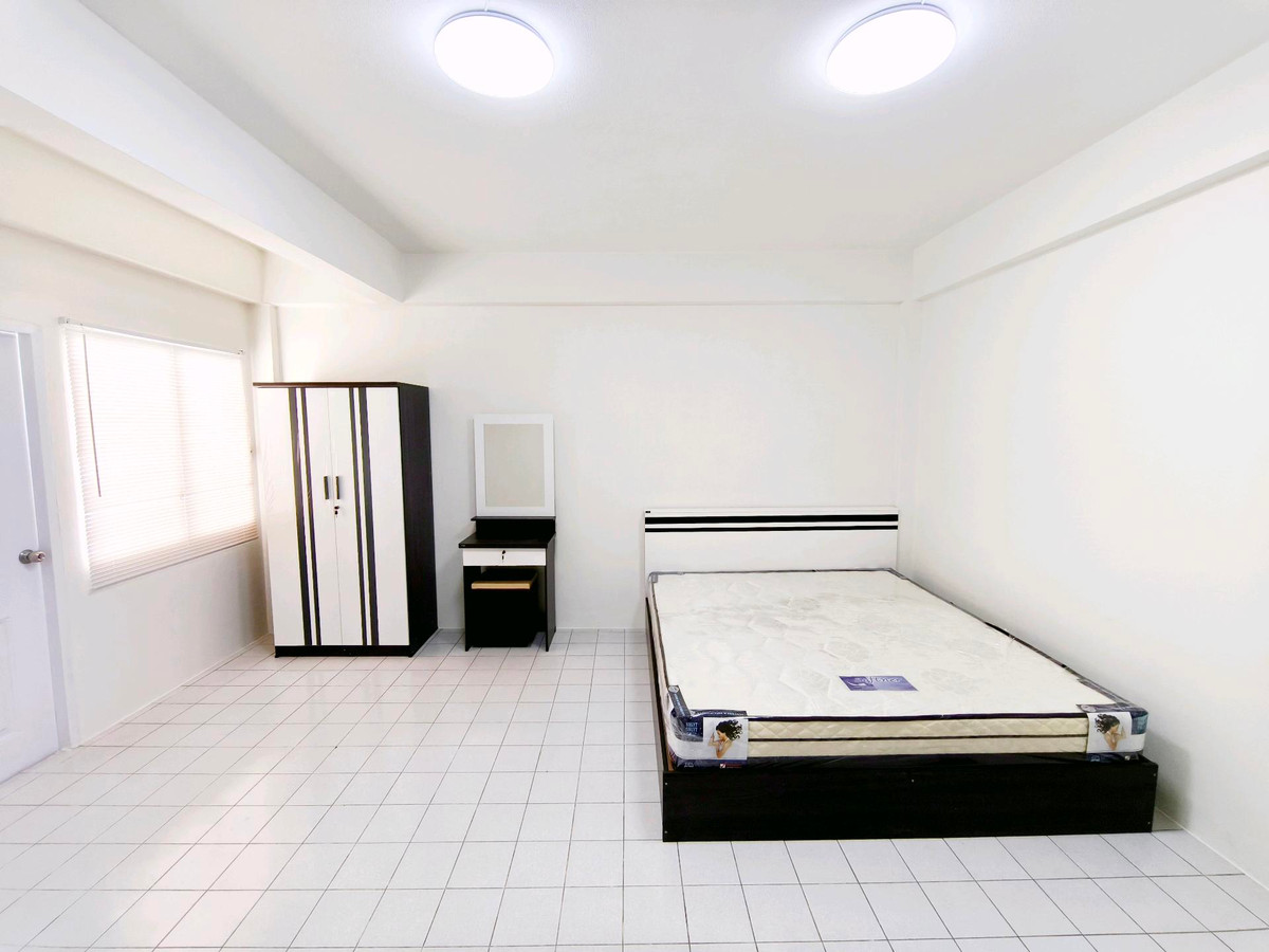 CondoChokchai 4, Ladprao 71, Ladprao 48, : Urgent sale!! Boonpitak Condo Lat Phrao 64