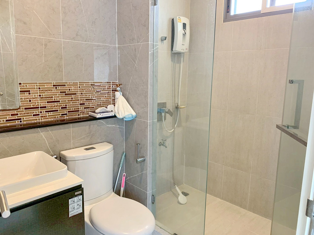 HousePattanakan, Srinakarin : 4 bedroom House for Sale or Rent, Perfect Place Rama9 – KrungthepKreetha 