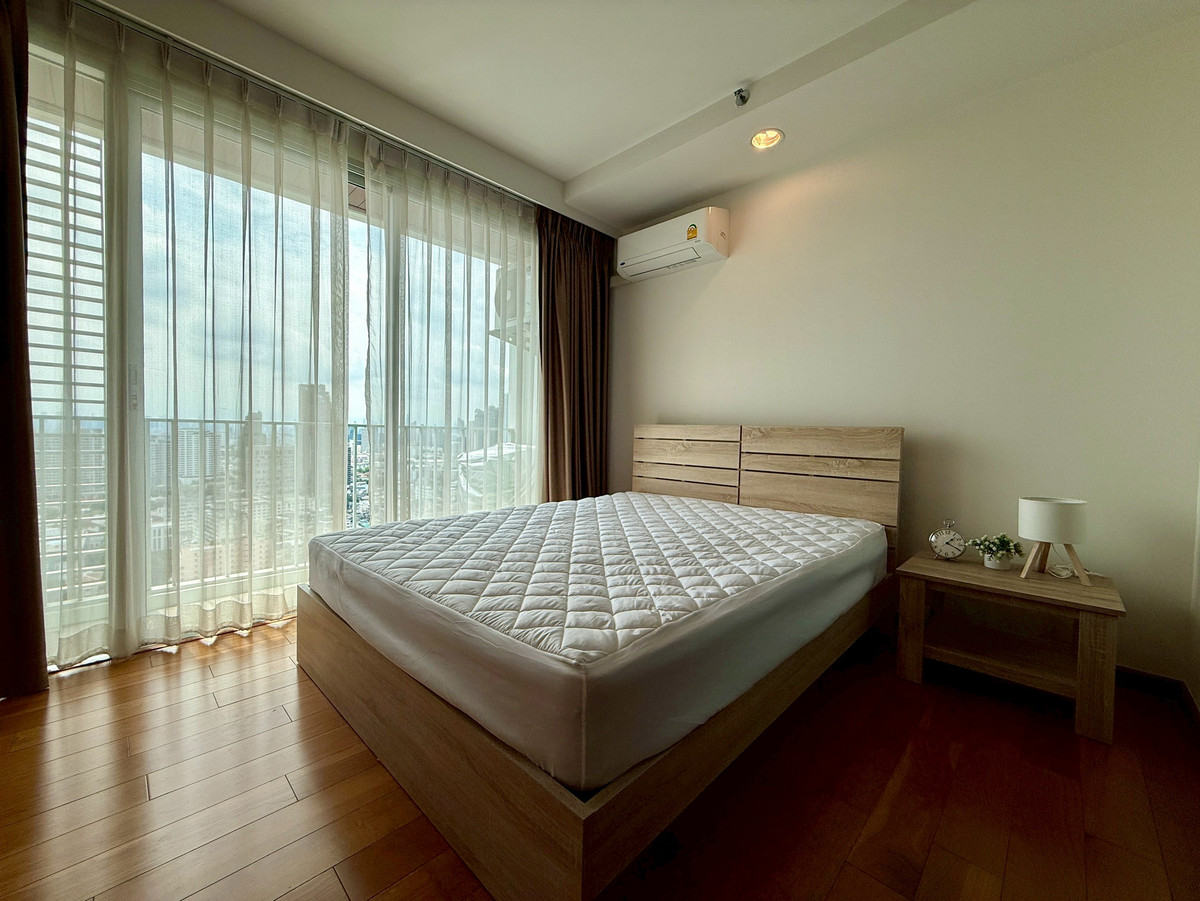 For SaleCondoLadprao, Central Ladprao : Very good price 🔥 Condo for sale, 1 bedroom, 38sqm, high floor, beautiful view, near Central Ladprao, next to BTS Lat Phrao Intersection, only 3.19 million baht 📞 Interested in viewing the room, call 065-2614622 Tammy