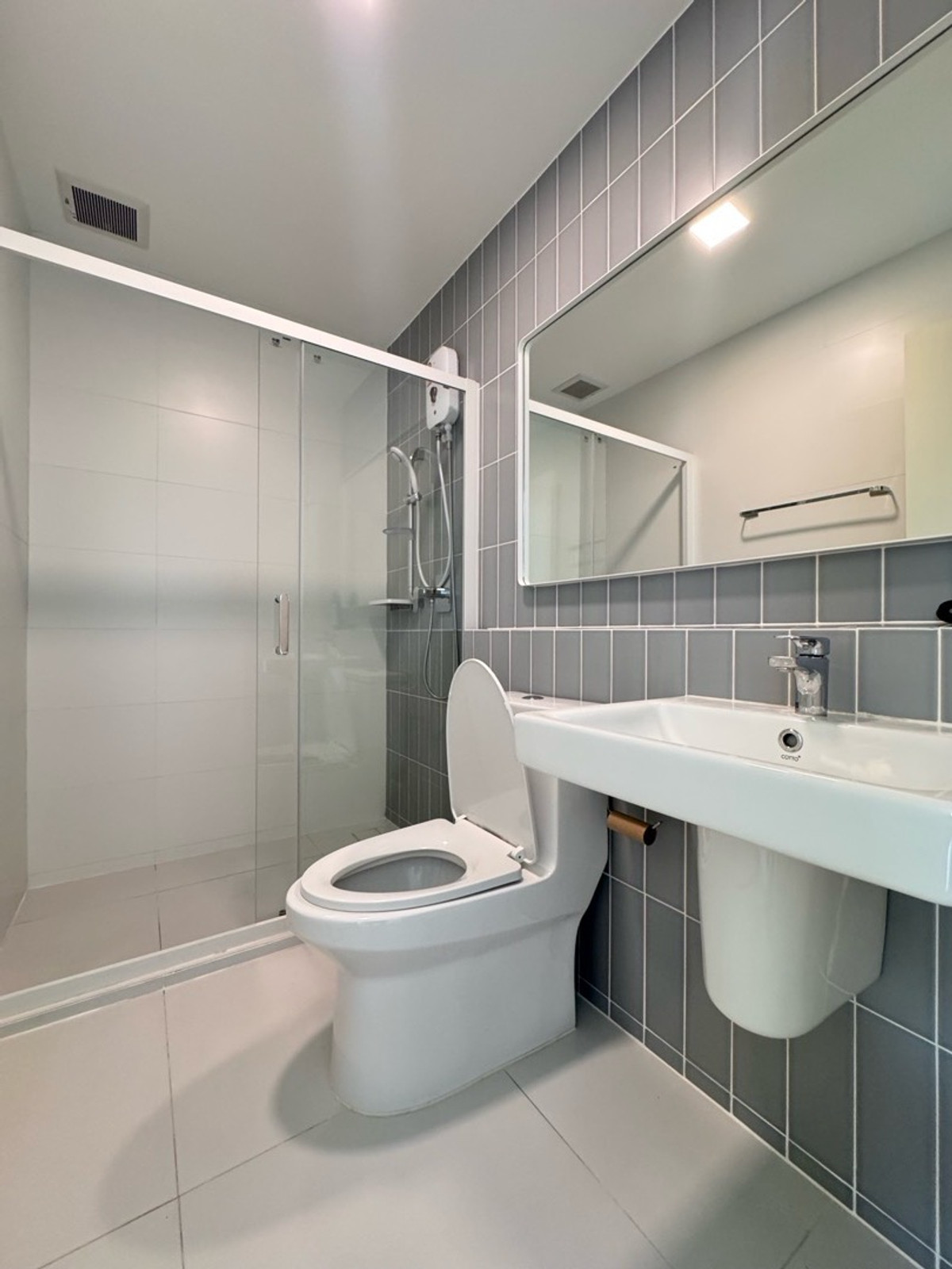 ให้เช่าทาวน์โฮมบางนา แบริ่ง ลาซาล : 💥ForRent💥Indy2 Bangna Ramkhamhang2 🏡 Near Mega Bangna, D-PREP, Verso ‼️Corner House ⭐️ Ready to move in ‼️  Fully Furnished ✨