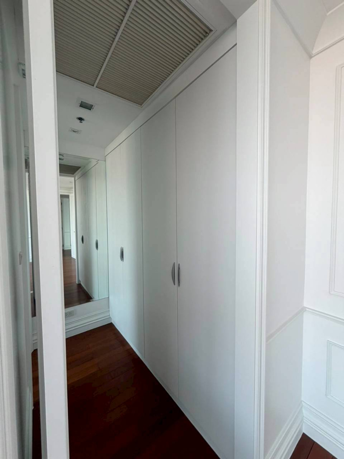 For SaleCondoPinklao, Charansanitwong : For sale/SALE: My Resort @ River (My Resort @ River) - 3 bedrooms LC112