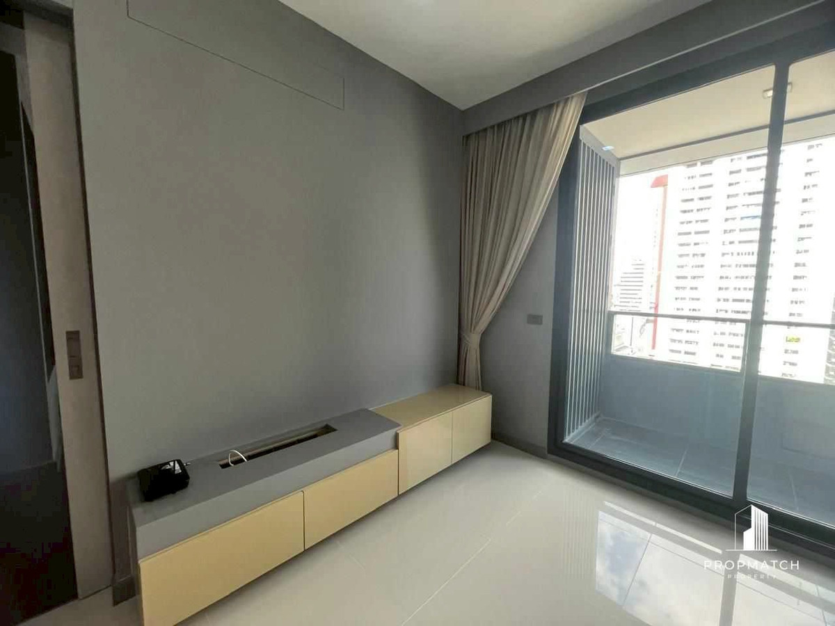 For RentCondoSilom, Saladaeng, Bangrak : 🔥Cheapest🔥M silom 53sqm 1B1B ⚡️39,000 🔥If interested, contact Putter 0928895628