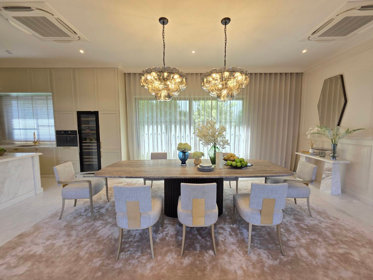 ขายบ้านพัฒนาการ ศรีนครินทร์ : Narasiri Victoire Krungthep Kreetha: Manoir No.5 543sqm. 4bed 5bath 80,000,000 Am: 0656199198