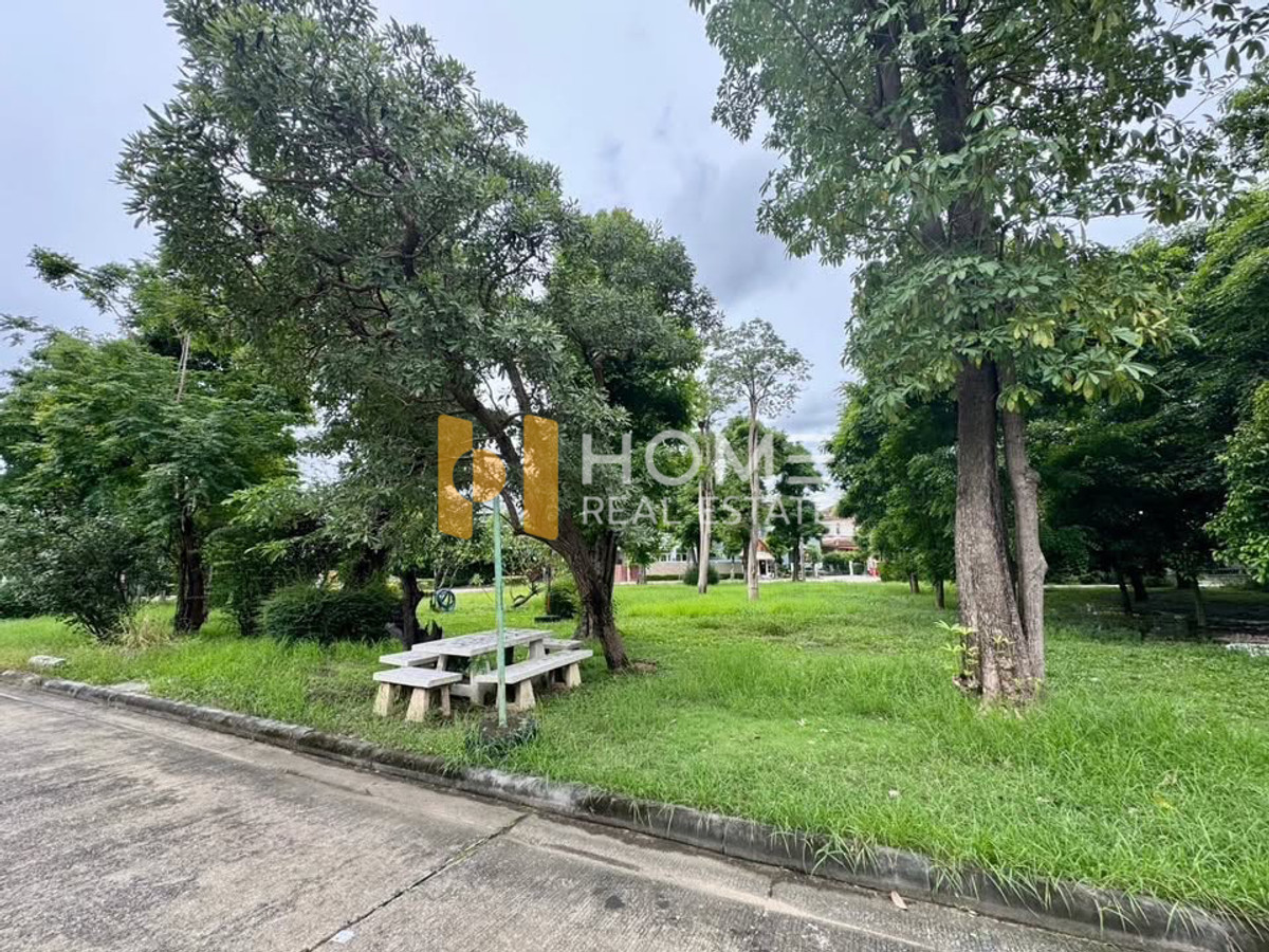 ขายบ้านลาดกระบัง สุวรรณภูมิ : ลลิล กรีนวิลล์ พระราม 9 - อ่อนนุช - สุวรรณภูมิ / 4 ห้องนอน (ขาย), Lalin Greenville Rama 9 - Onnuch - Suvannabhumi / 4 Bedrooms (FOR SALE) FONT022