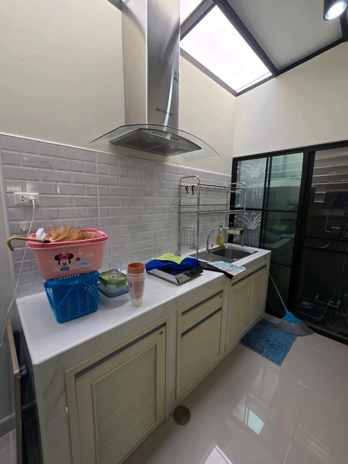 ให้เช่าทาวน์โฮมอ่อนนุช อุดมสุข : 🐕‍🦺🐈🐩บ้านกลางเมือง ศรีนครินทร์–อ่อนนุชเฟอร์นิเจอร์และเครื่องใช้ไฟฟ้าครบ เลี้ยงสัตว์ได้
✨ หิ้วกระเป๋าเข้าอยู่ได้เลย พร้อมเข้าอยู่ทันที