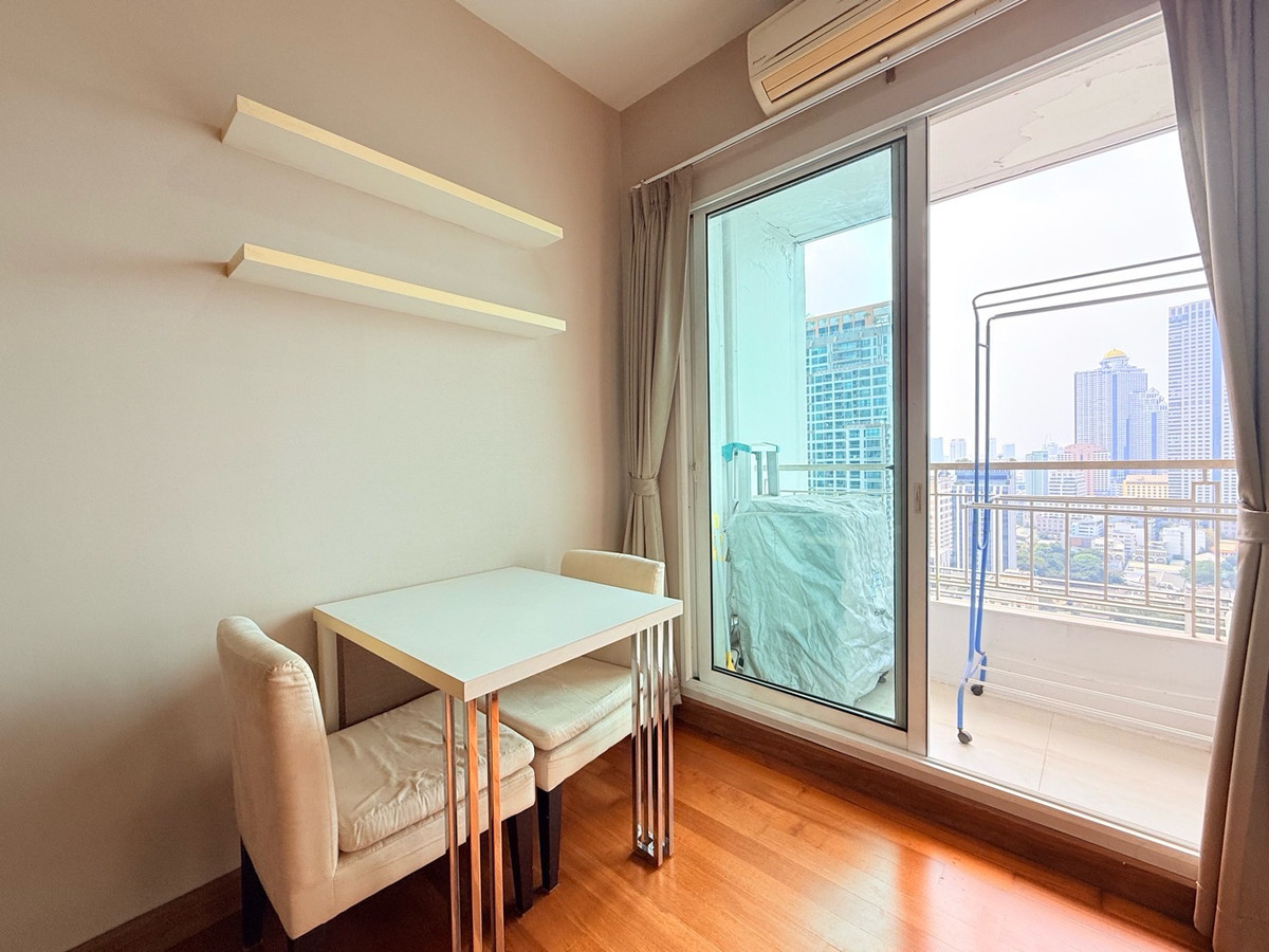 CondoSathorn, Narathiwat : For rent, Ivy Sathorn, 1 bedroom, 35 sq m, BTS St.Louis, ready to move in.