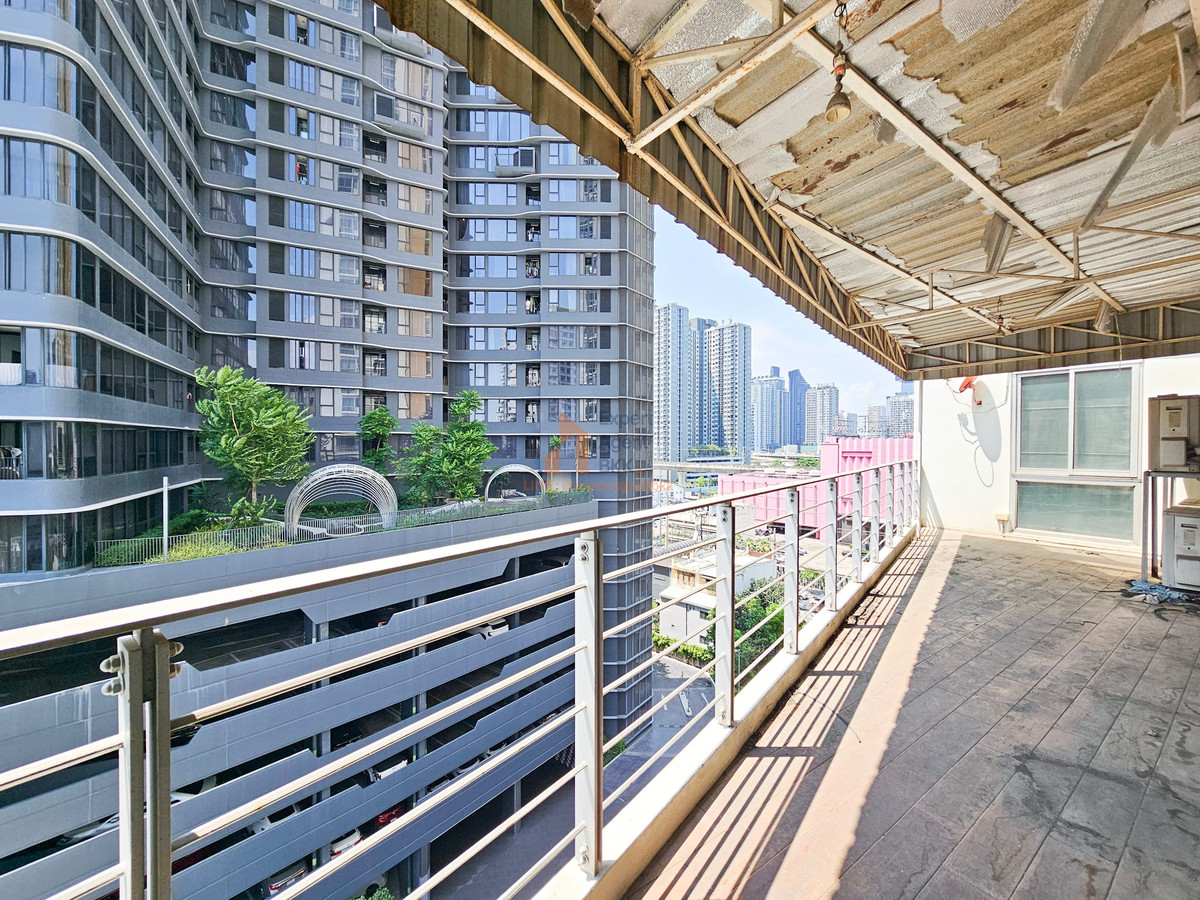 ขายคอนโดพระราม 9 เพชรบุรีตัดใหม่ RCA : 🏠 117 ตร.ม. กลางอโศก - ห้องใหญ่ รีโนเวทใหม่ ได้ตามใจ ขาย/SALE : My Resort Bangkok (มาย รีสอร์ท แบงค์คอก) - 2 ห้องนอน LC111