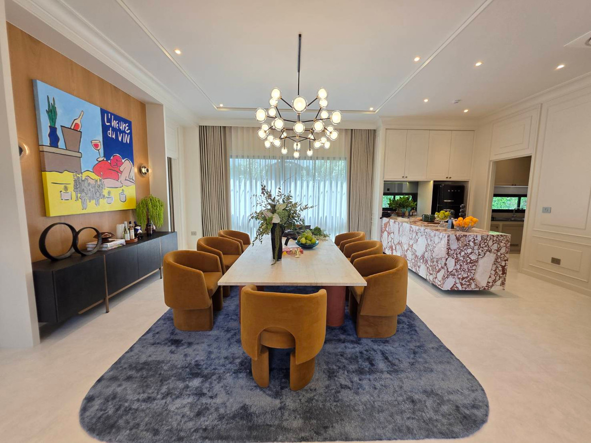 ขายบ้านพัฒนาการ ศรีนครินทร์ : Narasiri Victoire Krungthep Kreetha: Manoir No.4 453sqm. 4bed 5bath 65,000,000 Am: 0656199198