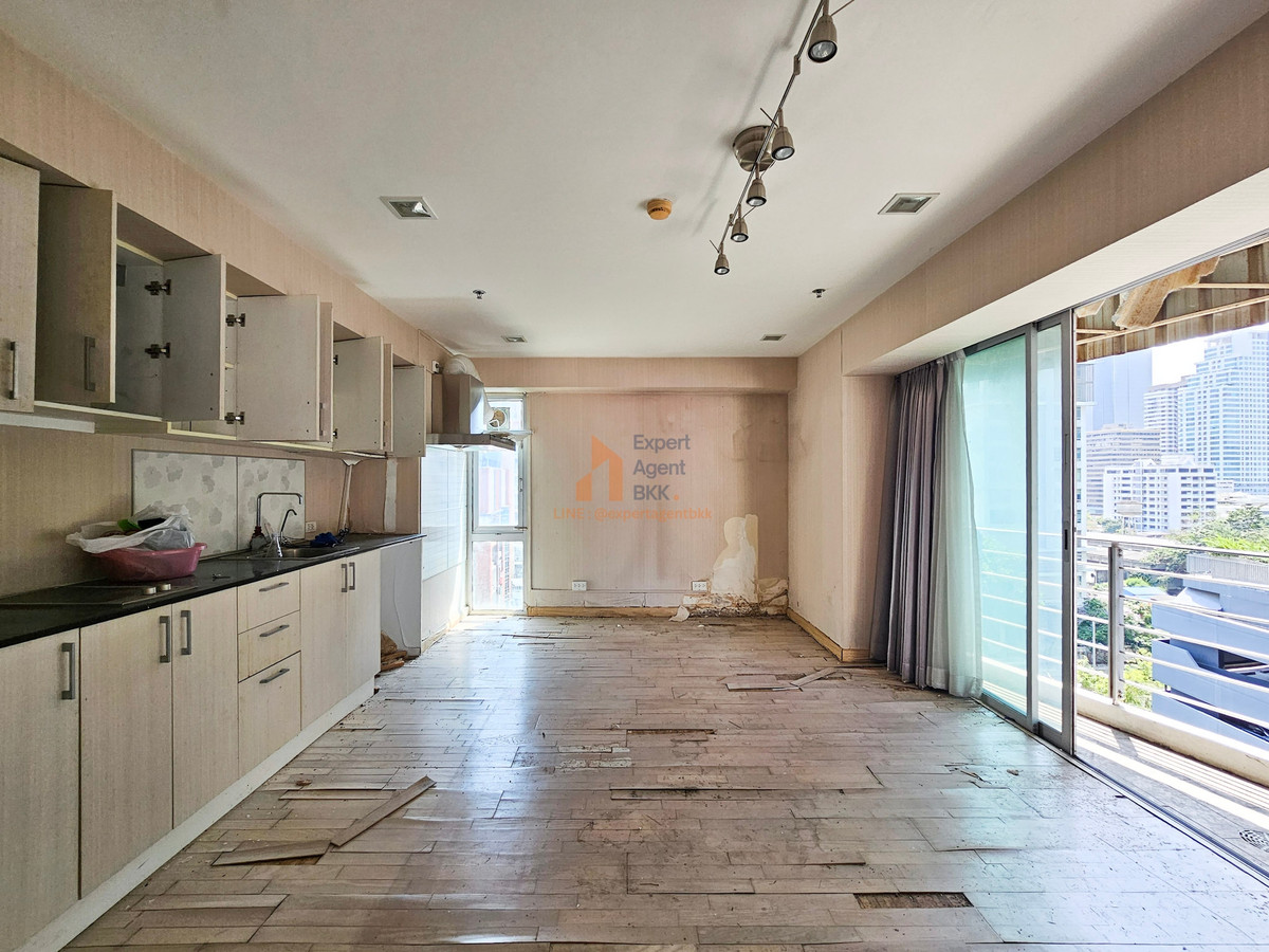 ขายคอนโดพระราม 9 เพชรบุรีตัดใหม่ RCA : 🏠 117 ตร.ม. กลางอโศก - ห้องใหญ่ รีโนเวทใหม่ ได้ตามใจ ขาย/SALE : My Resort Bangkok (มาย รีสอร์ท แบงค์คอก) - 2 ห้องนอน LC111