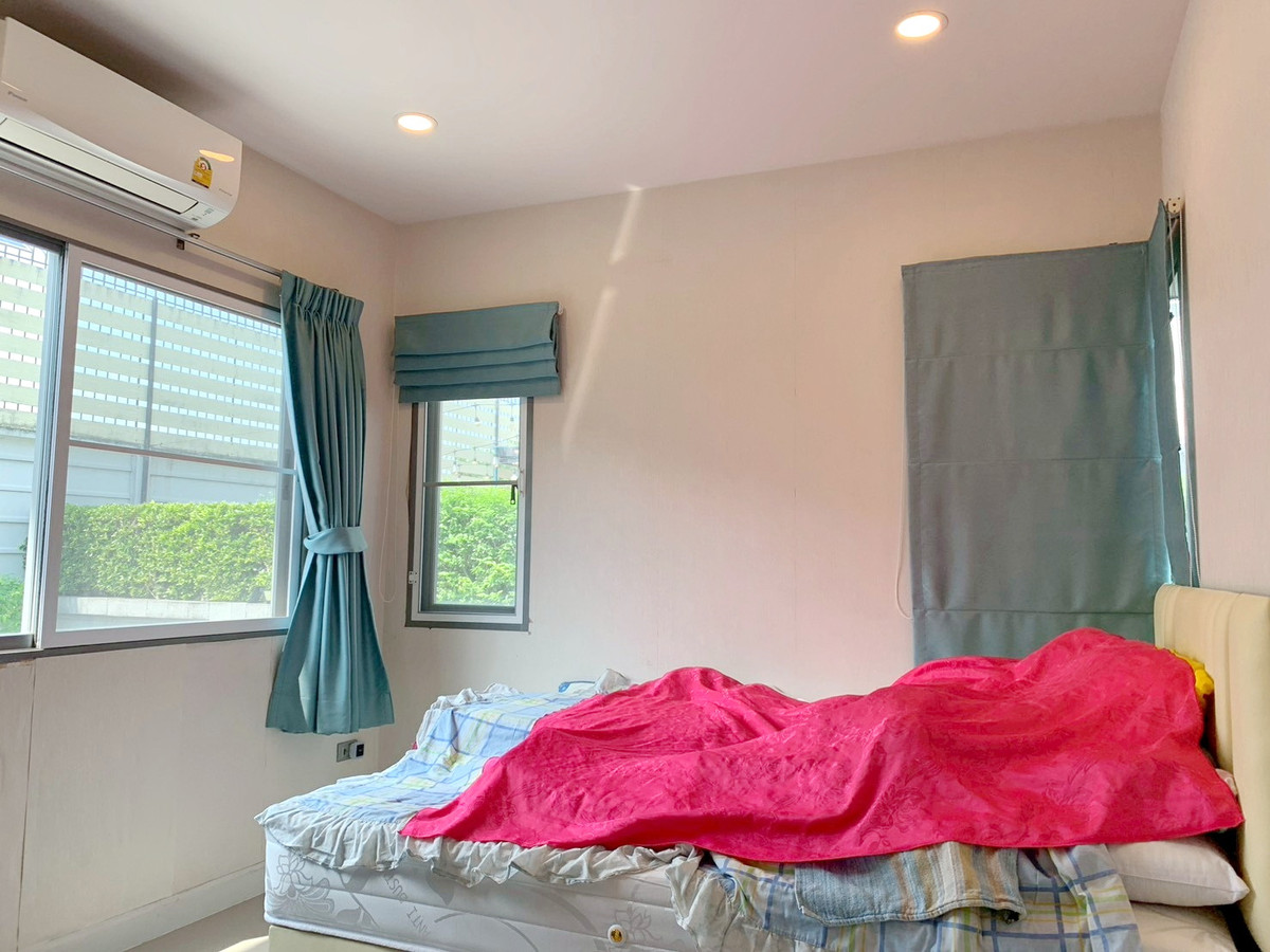 HousePattanakan, Srinakarin : 4 bedroom House for Sale or Rent, Perfect Place Rama9 – KrungthepKreetha 