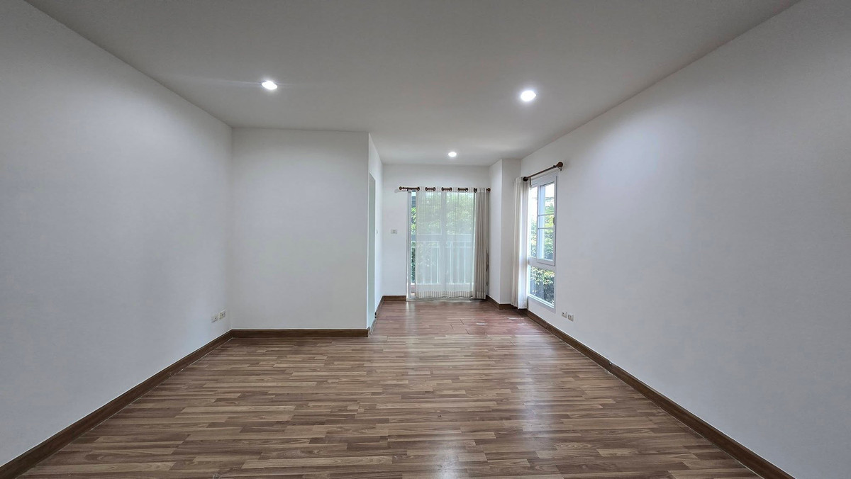 For SaleCondoOnnut, Udomsuk : Condo for sale, Regent Home Sukhumvit 64, Regent Home 9 Sukhumvit 64, large condo room, complete functions, Sukhumvit location, suitable for both comfortable living, investment, rental, really worth it.