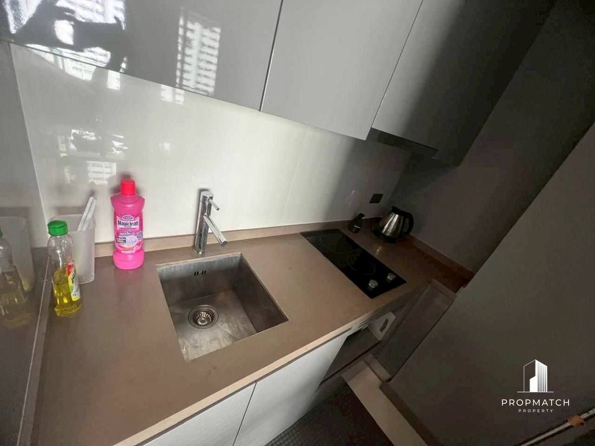 For RentCondoSilom, Saladaeng, Bangrak : 🔥Cheapest🔥M silom 53sqm 1B1B ⚡️39,000 🔥If interested, contact Putter 0928895628