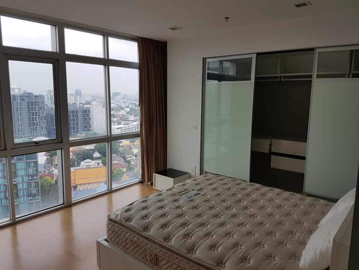 For RentCondoSukhumvit, Asoke, Thonglor : RC021426 Condo 2 beds for rent at Nusasiri Grand Sukhumvit 42 next to BTS Ekkamai