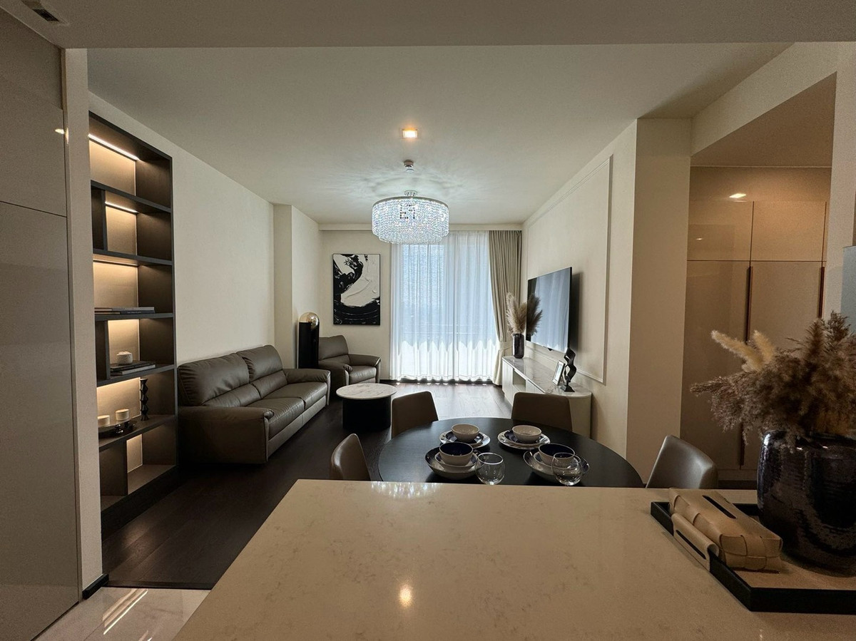 ให้เช่าคอนโดสุขุมวิท อโศก ทองหล่อ : ราคาโซเชียล!!!  อพาร์ทเมนท์หรู 3 ห้องนอนใกล้สถานีรถไฟฟ้าทองหล่อ