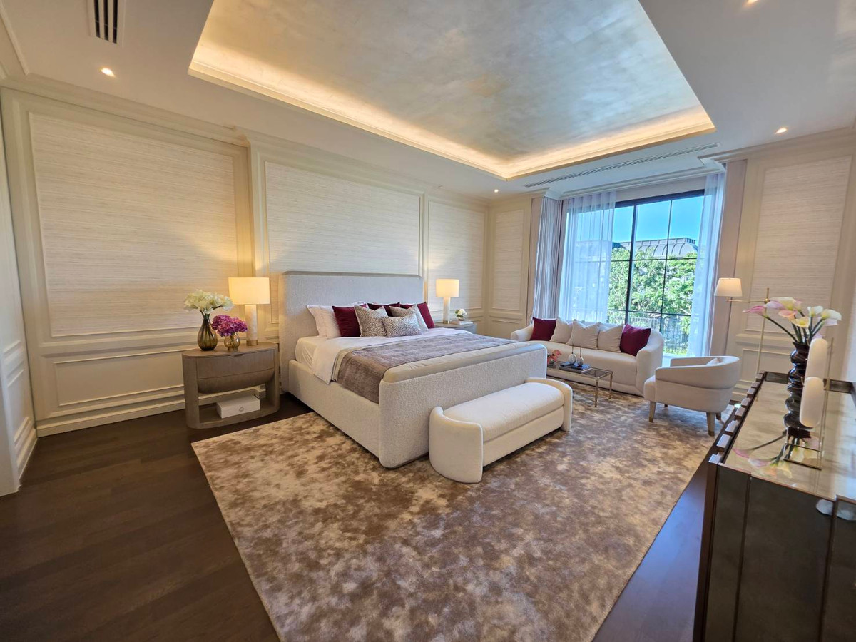 ขายบ้านพัฒนาการ ศรีนครินทร์ : Narasiri Victoire Krungthep Kreetha: Manoir No.6  678sqm. 5bed 6bath 99,000,000 Am: 0656199198