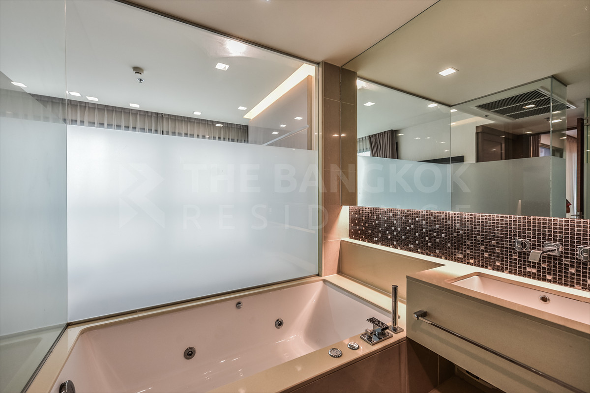 ขายคอนโดสาทร นราธิวาส : The Address Sathorn 12 🔥 แรร์ยูนิต! ห้องสวย Layout หายาก ใกล้ BTS เซนต์หลุยส์