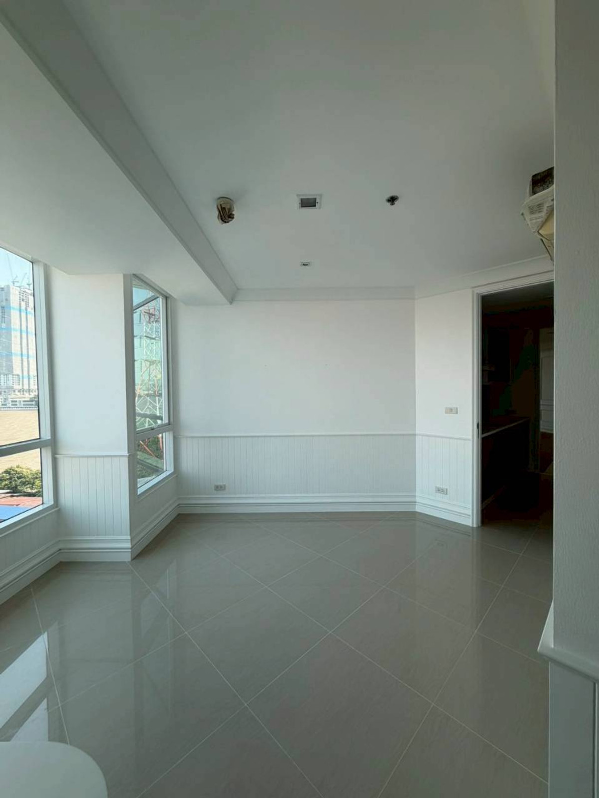 For SaleCondoPinklao, Charansanitwong : For sale/SALE: My Resort @ River (My Resort @ River) - 3 bedrooms LC112