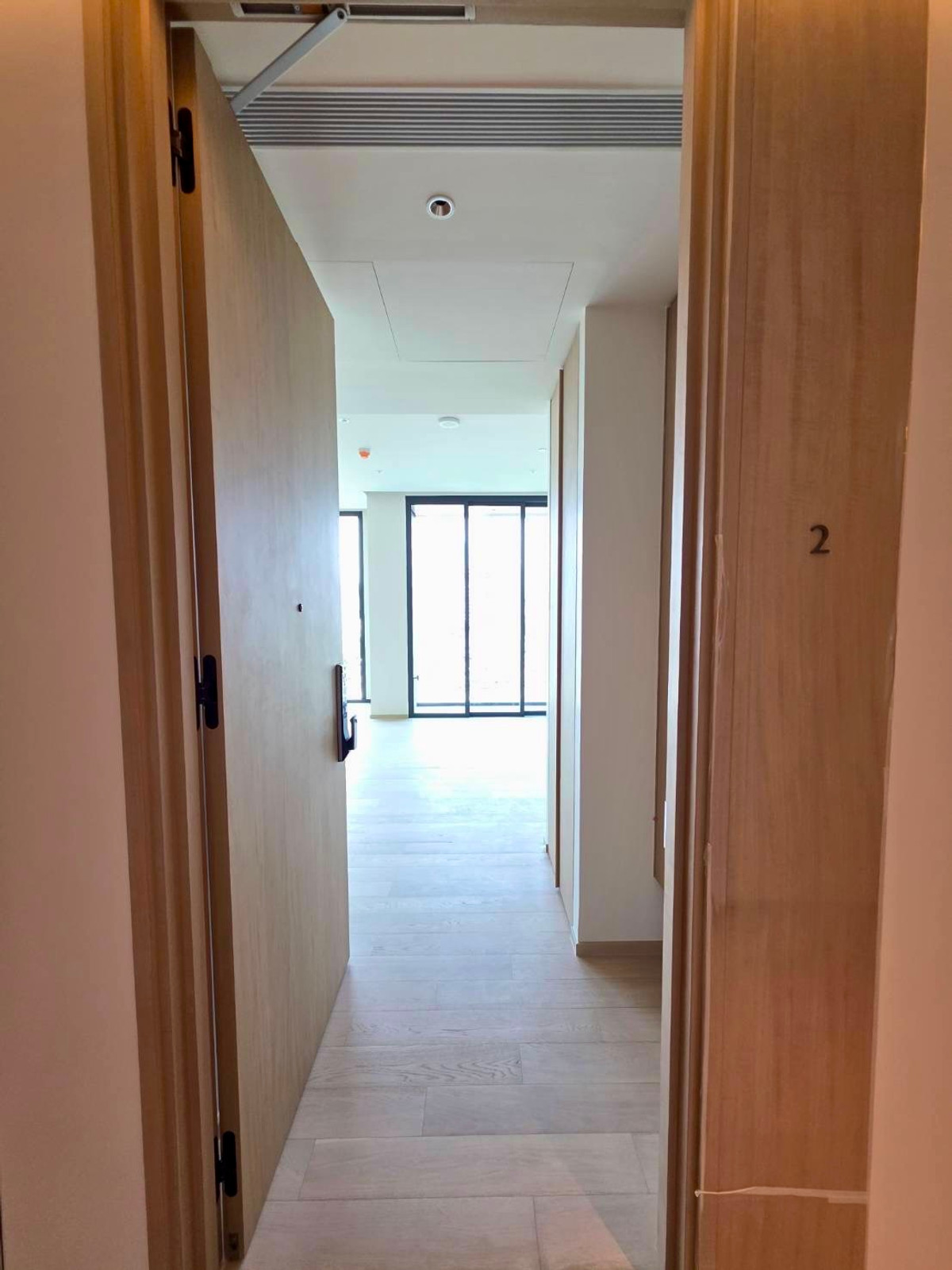 For SaleCondoWitthayu, Chidlom, Langsuan, Ploenchit : 187 One Bangkok: 1bed 1bath 63.09sqm. 21,000,000 Am: 0656199198