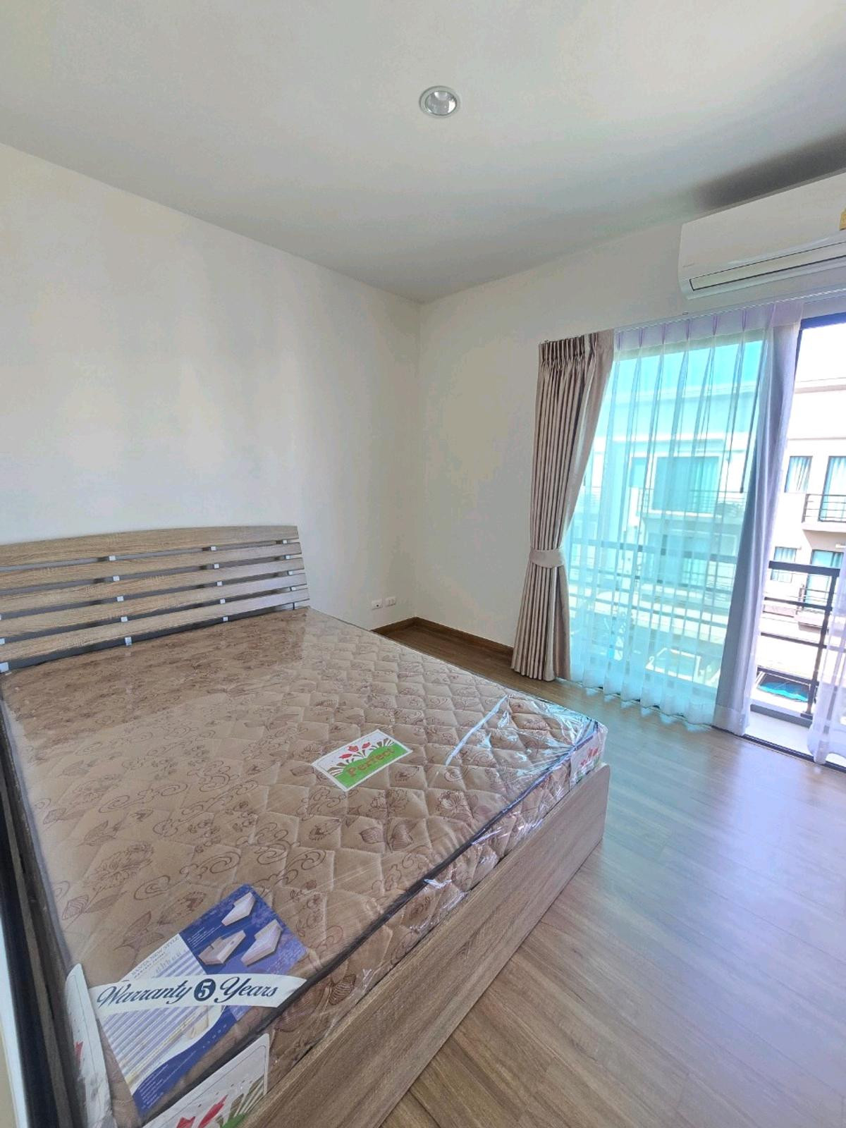 ให้เช่าทาวน์โฮมอ่อนนุช อุดมสุข : 🐕‍🦺🐈🐩บ้านกลางเมือง ศรีนครินทร์–อ่อนนุชเฟอร์นิเจอร์และเครื่องใช้ไฟฟ้าครบ เลี้ยงสัตว์ได้
✨ หิ้วกระเป๋าเข้าอยู่ได้เลย พร้อมเข้าอยู่ทันที