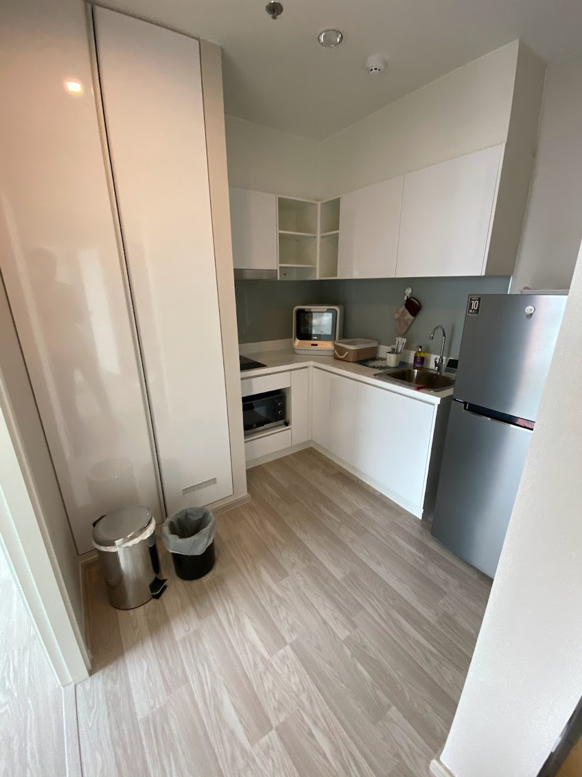 ขายคอนโดพระราม 9 เพชรบุรีตัดใหม่ RCA : The Privacy Rama 9 / 1 Bedroom (FOR SALE), เดอะ ไพรเวซี่ พระราม 9 / 1 ห้องนอน (ขาย) VL005 