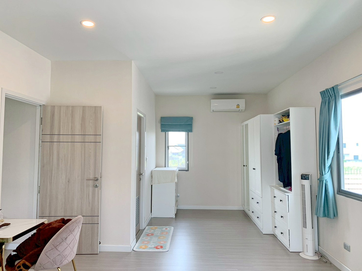 HousePattanakan, Srinakarin : 4 bedroom House for Sale or Rent, Perfect Place Rama9 – KrungthepKreetha 