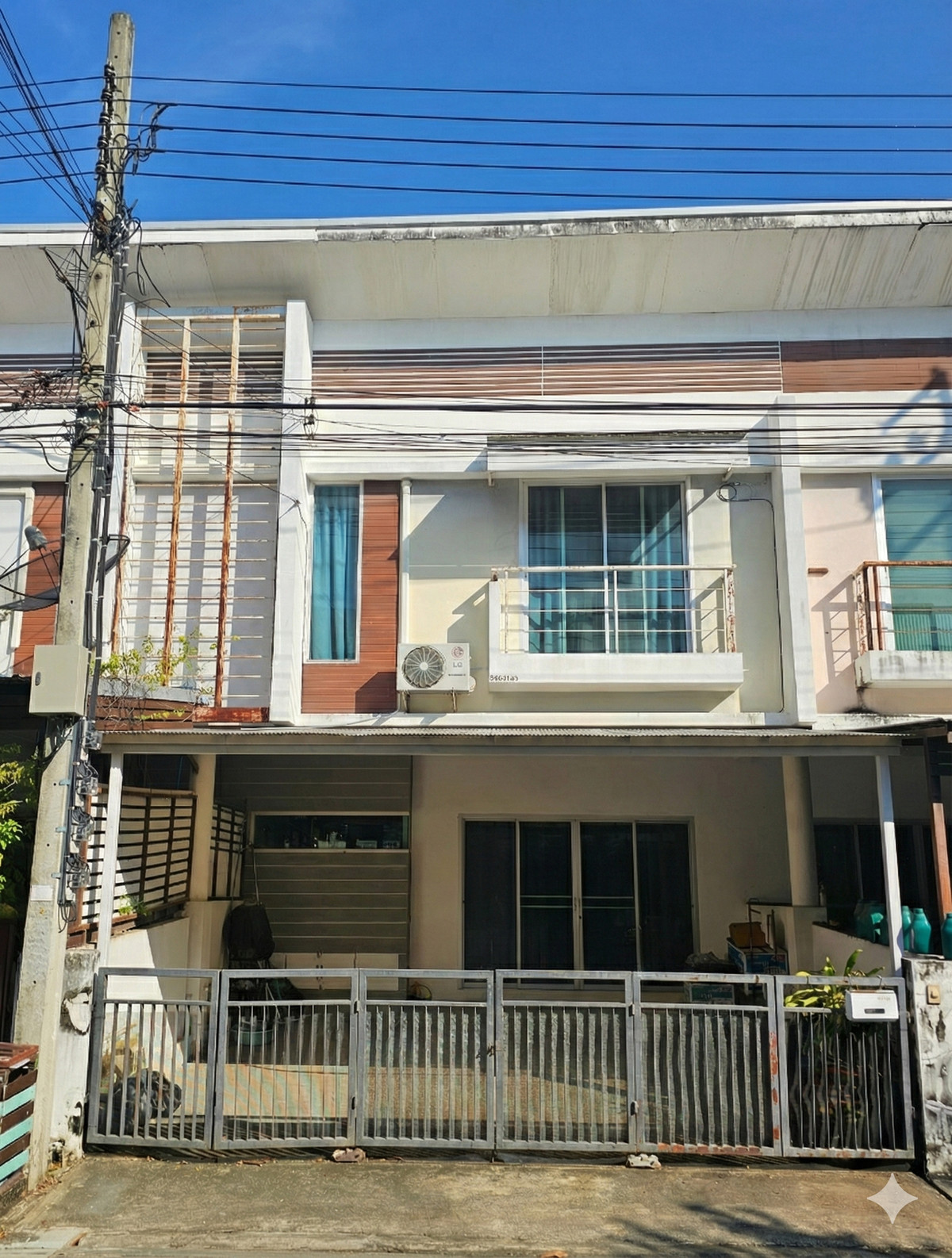 For RentTownhomeLadkrabang, Suwannaphum Airport : ✨ Townhome for rent, Nirvana Park, Sukhumvit 77, 3 bedrooms, 2 bathrooms, 25 sq m, near Suvarnabhumi Airport, 19000 baht 🏡💖