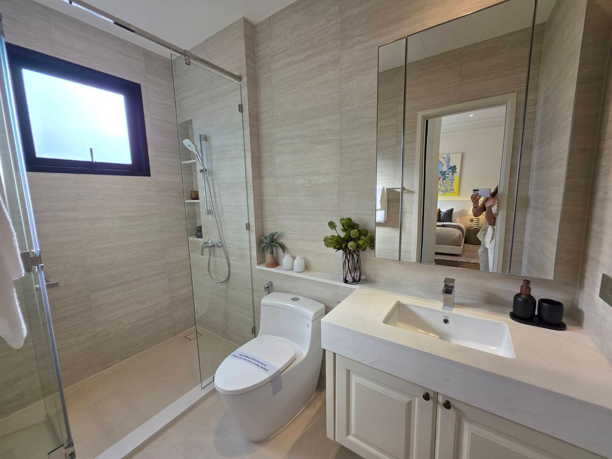 ขายบ้านพัฒนาการ ศรีนครินทร์ : Narasiri Victoire Krungthep Kreetha: Manoir No.4 453sqm. 4bed 5bath 65,000,000 Am: 0656199198