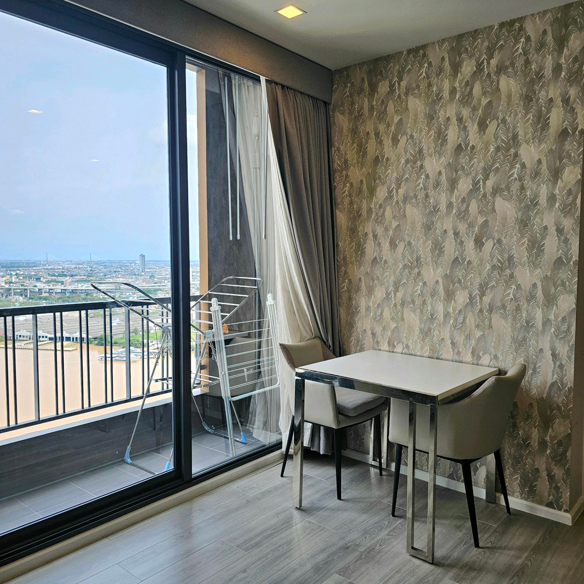 CondoRama3 (Riverside),Satupadit : RAMA 3 : The Key (River view)