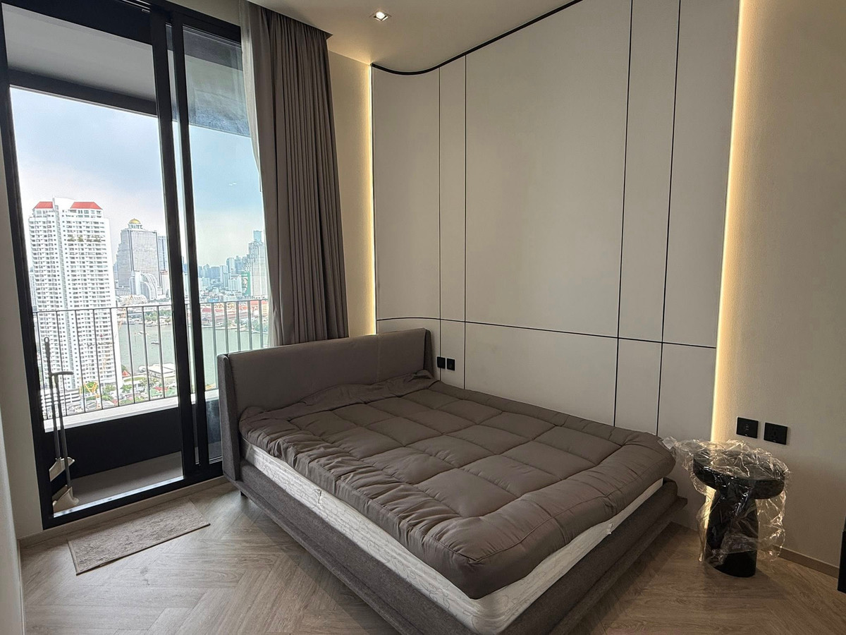 For RentCondoWongwianyai, Charoennakor : 🏬🔥Room available, Ready to move in!! Luxury condo Reverside near Sathorn Road, Unblocked panoramic view