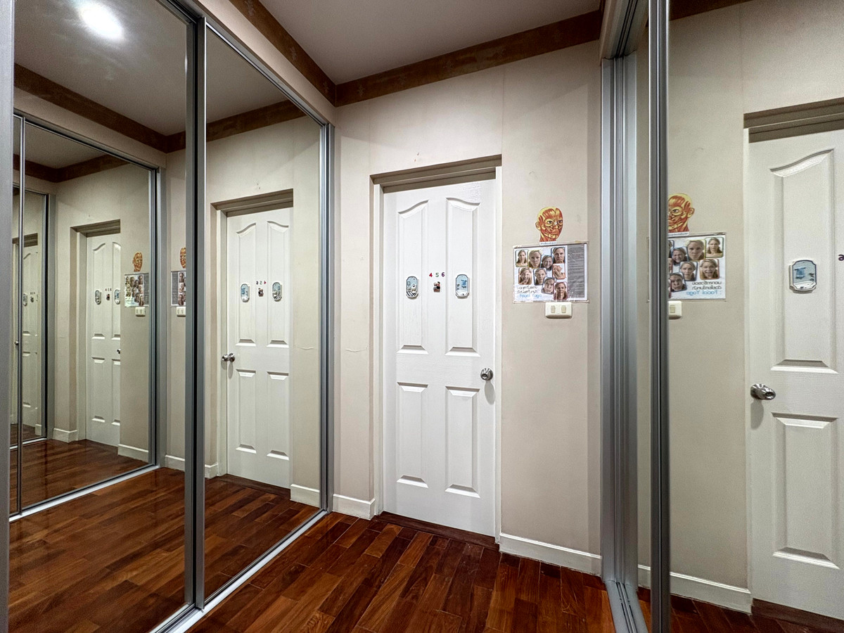 For SaleHouseSamut Prakan,Samrong : The ultimate in relaxation | Nantawan Srinakarin, corner detached house Quality projects from Land & Houses