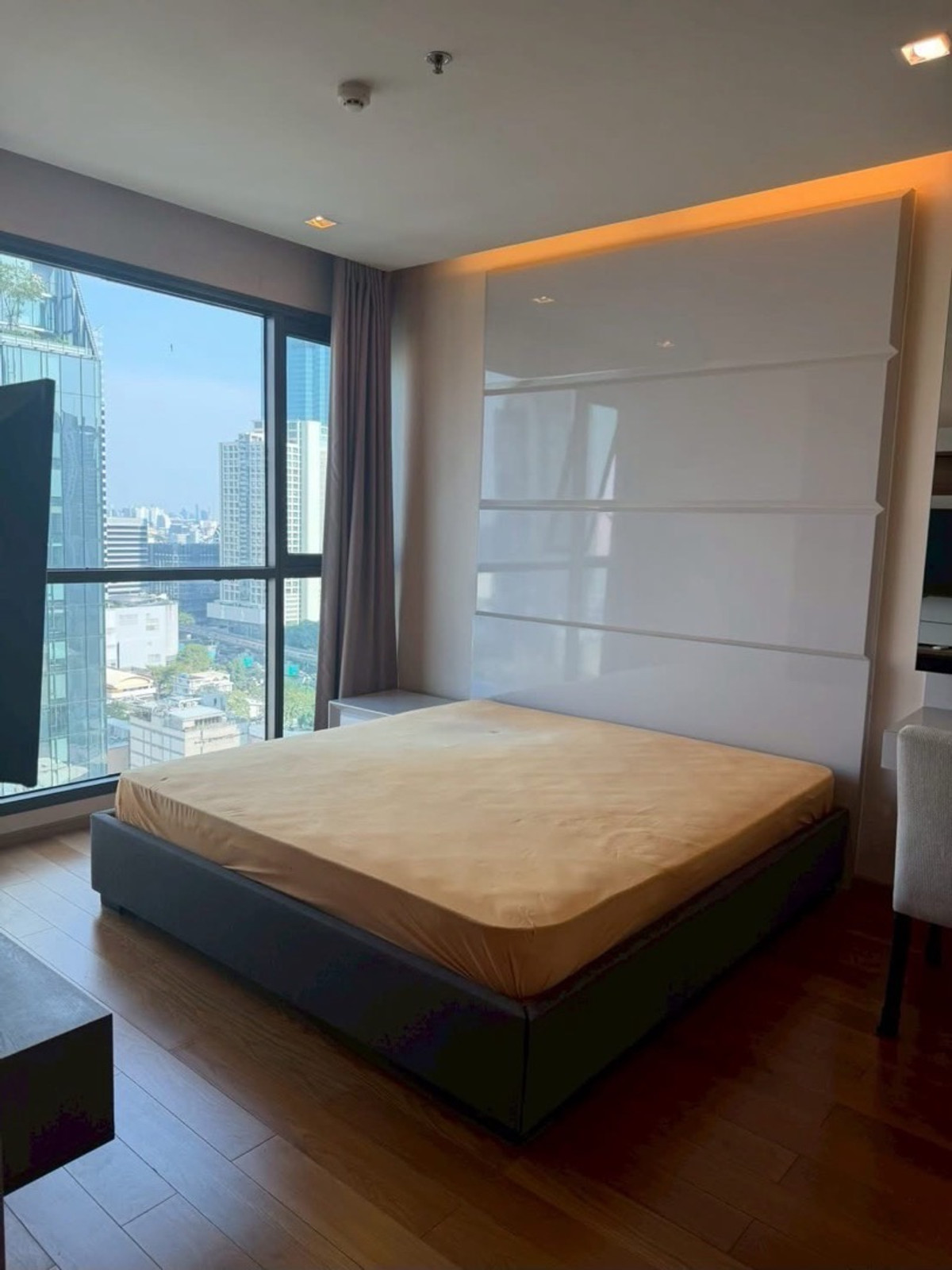 ให้เช่าคอนโดสาทร นราธิวาส : ⚡️38K⚡️The address sathorn12