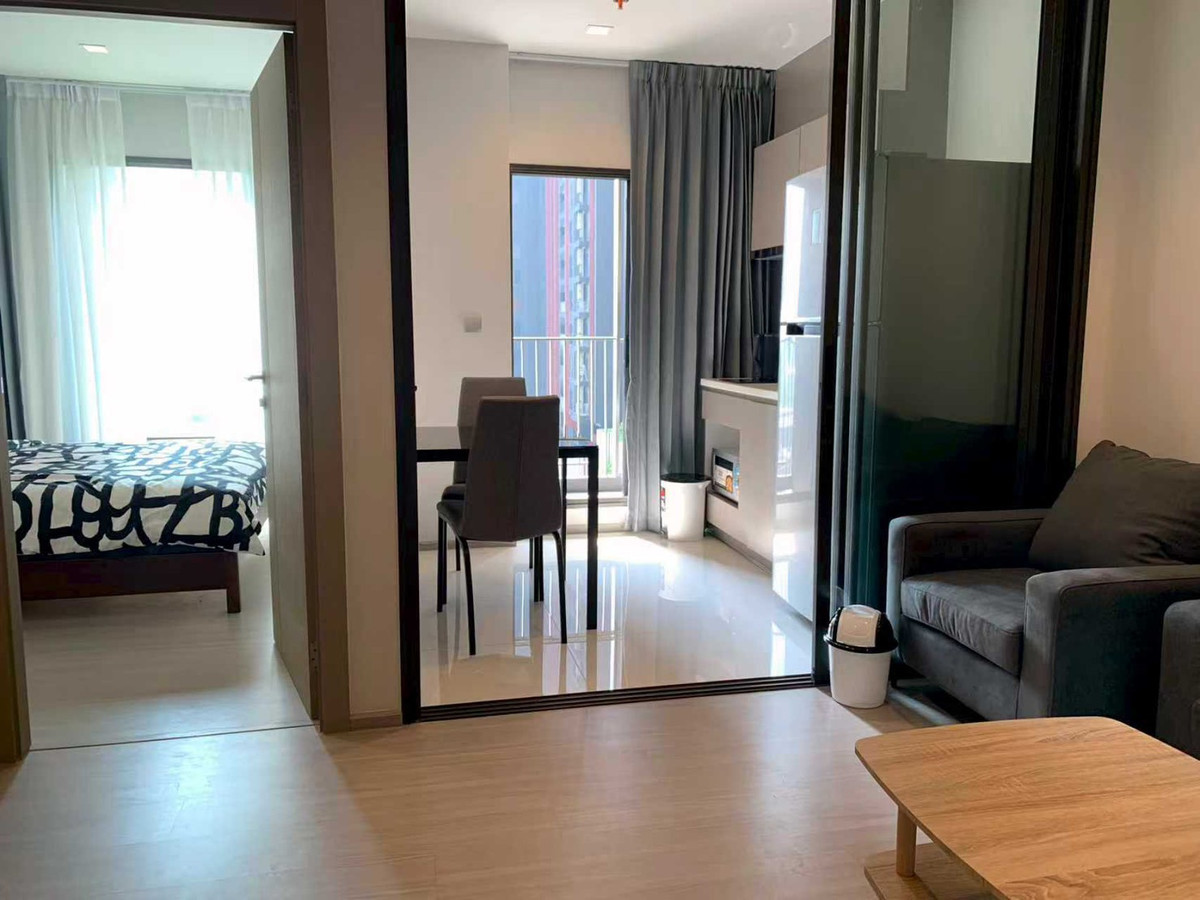 ให้เช่าคอนโดพระราม 9 เพชรบุรีตัดใหม่ RCA : ให้เช่าคอนโด Life Asoke Rama9 คอนโดแต่งครบพร้อมเข้าอยู่ใกล้รถไฟฟ้าMRTพระราม9เดินทางสะดวก!!