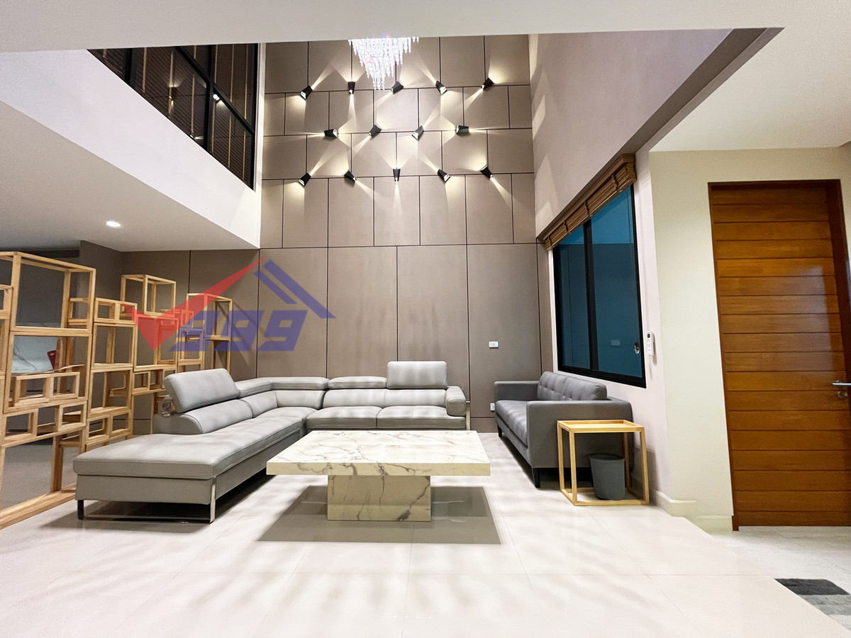 For RentHousePattanakan, Srinakarin : Townhome for rent, 3 bedrooms, srinakarin rama 9 area.