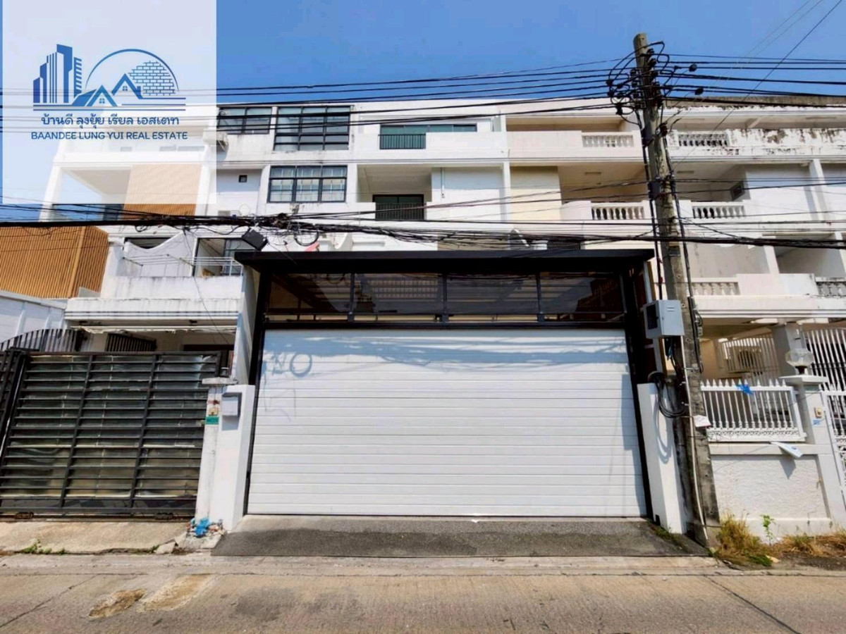 ขายทาวน์โฮมรัชดา ห้วยขวาง : ขายบ้านห้วยขวาง-รัชดา มีลิฟท์ส่วนตัว ใกล้ MRT ห้วยขวาง 🌈⭐️⭐️位于怀光-拉差达地区的房屋出售，带私人电梯，靠近怀光捷运站