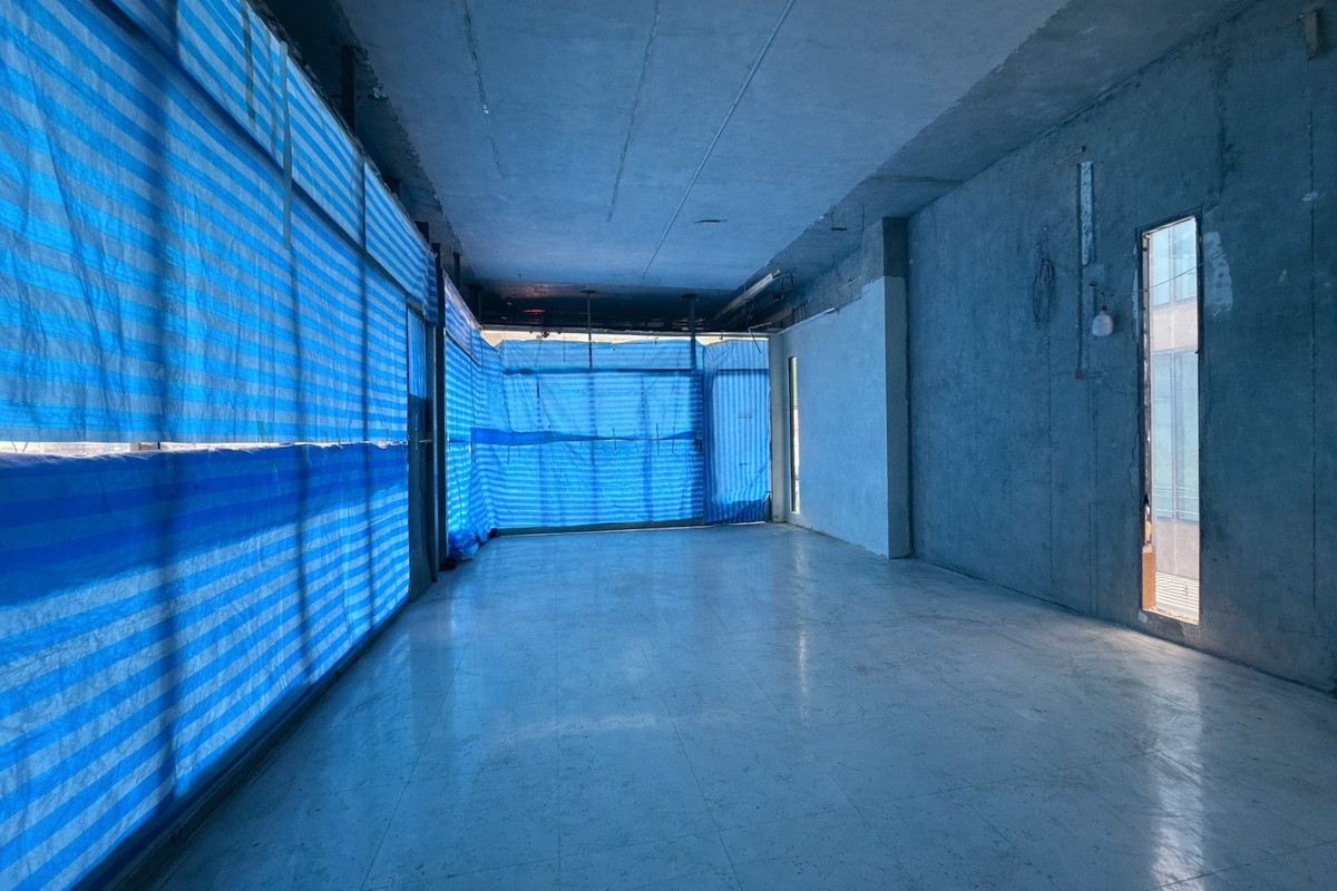 For RentRetail SpaceSukhumvit, Asoke, Thonglor : Retail Space on Sukhumvit Road. Ideal for all types of restaurants ** NO CO-AGENT ** 