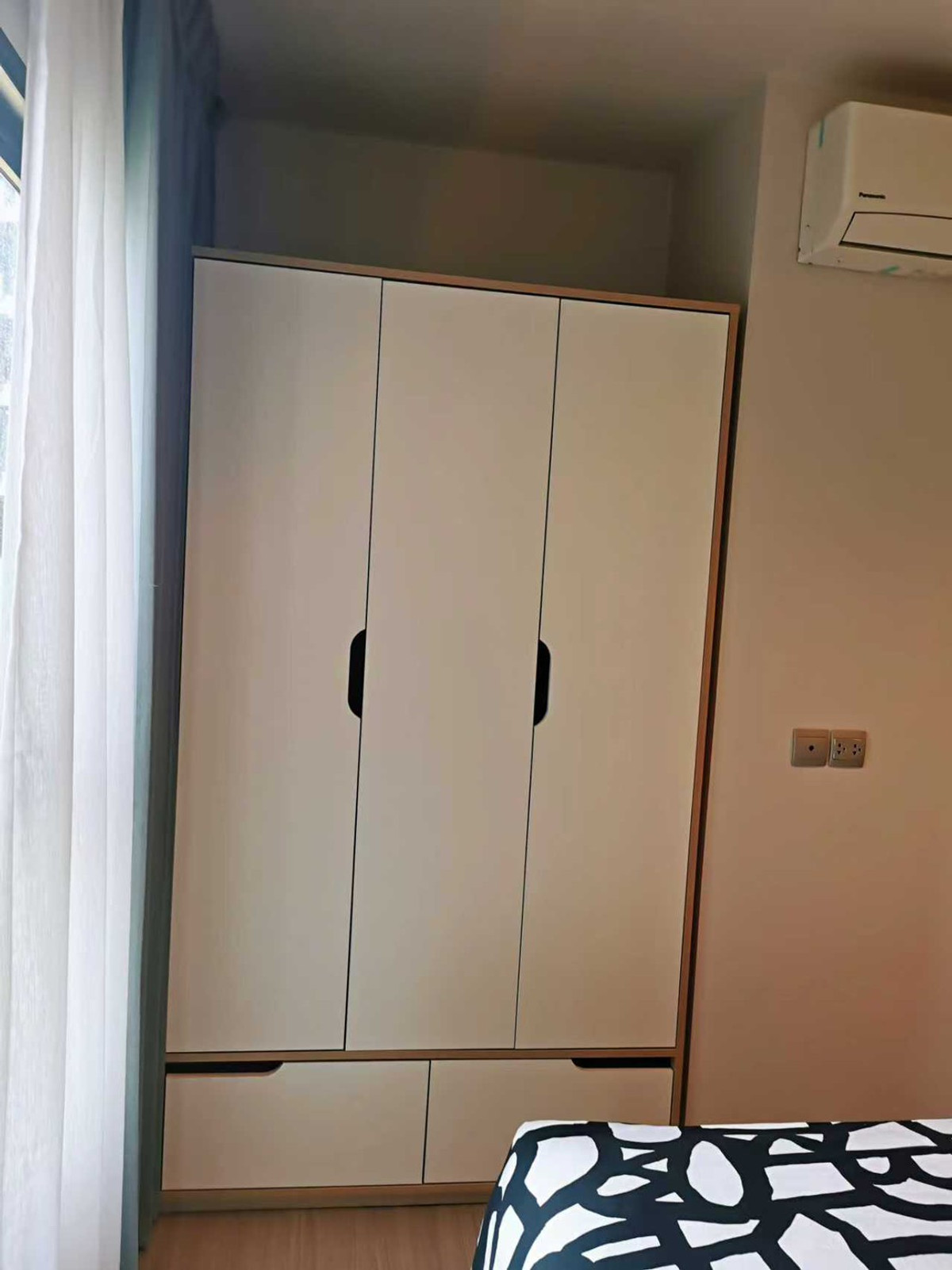 ให้เช่าคอนโดพระราม 9 เพชรบุรีตัดใหม่ RCA : ให้เช่าคอนโด Life Asoke Rama9 คอนโดแต่งครบพร้อมเข้าอยู่ใกล้รถไฟฟ้าMRTพระราม9เดินทางสะดวก!!