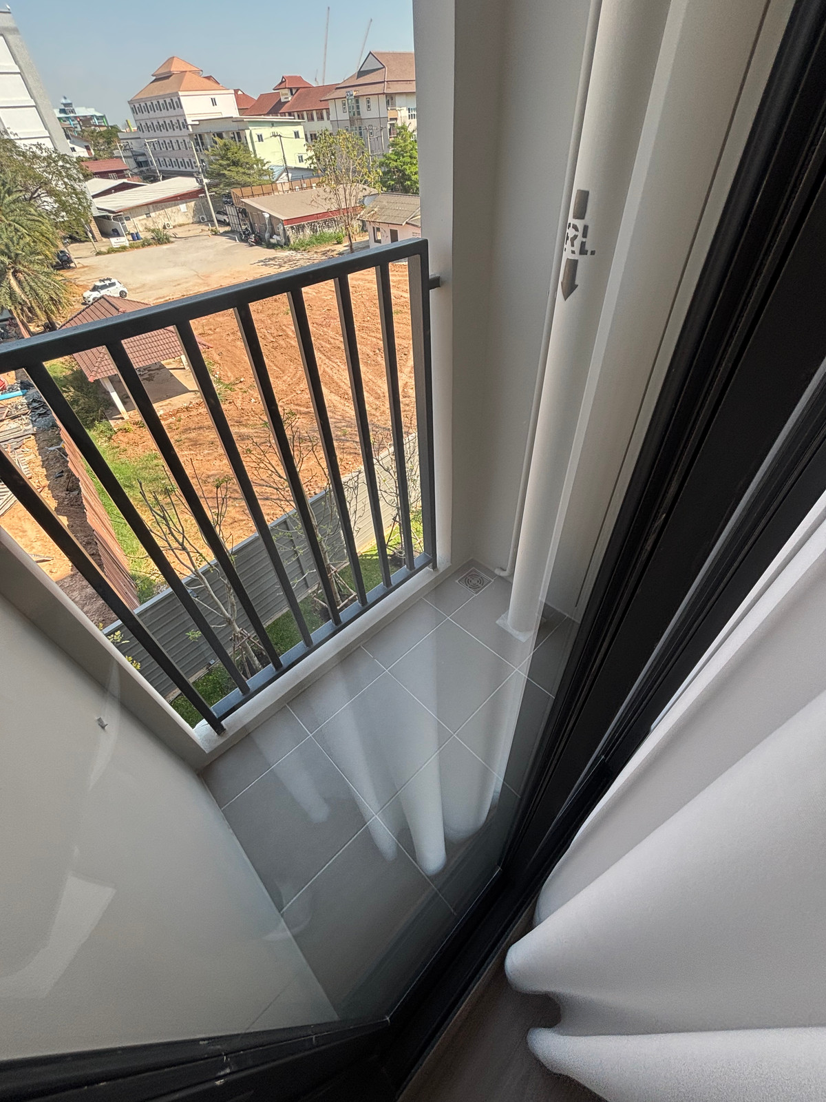 ให้เช่าคอนโดขอนแก่น : ห้องพร้อมอยู่ด่วน ดีคอนโดแคมปัสให้เช่า 