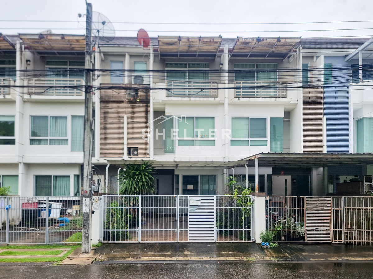 ขายทาวน์โฮมพัฒนาการ ศรีนครินทร์ : ทาวน์โฮม ใกล้รถไฟฟ้า YL ศรีกรีฑา เชื่อมต่อได้ทั้ง ศรีนครินทร์-พัฒนาการ-พระราม 9 🚃