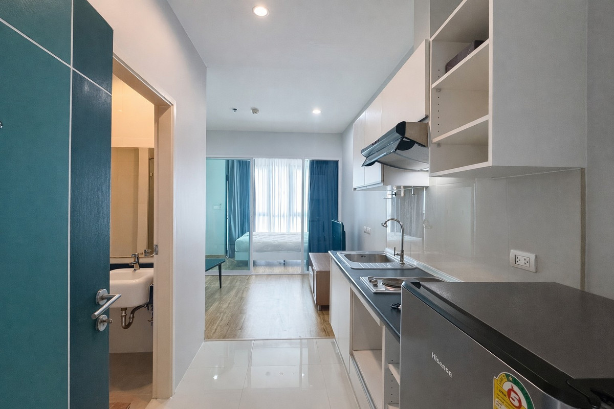 For RentCondoChaengwatana, Muangthong : Condo for rent: Astro Condominium, near BTS Chaengwattana-Pak Kret, fully furnished, ready to move in.