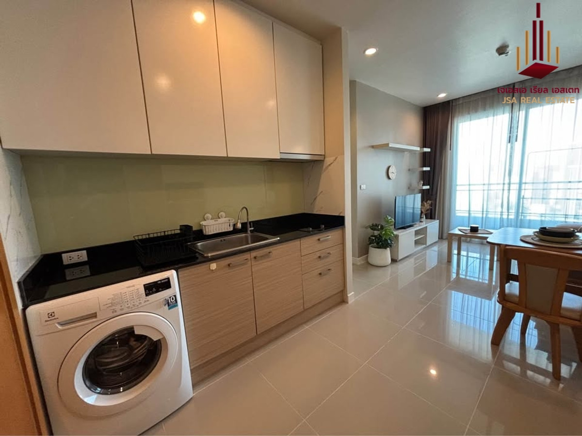 ให้เช่าคอนโดพระราม 9 เพชรบุรีตัดใหม่ RCA : ✨ For Rent: Circle Condominium ✨  💰 Only 19,500 THB/month
