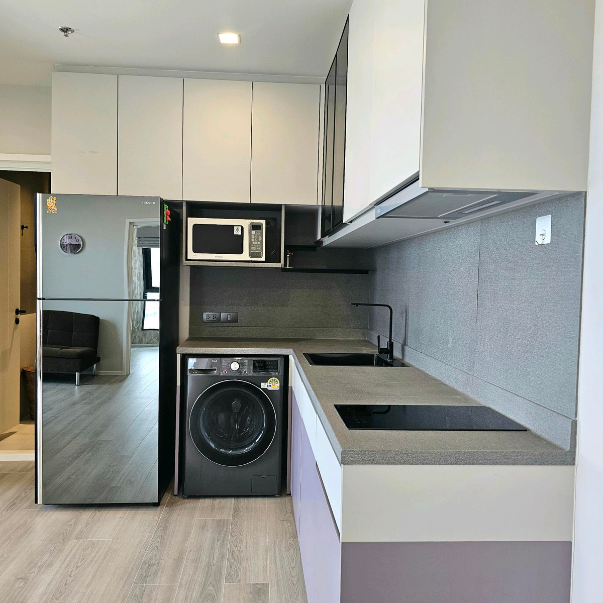 CondoRama3 (Riverside),Satupadit : RAMA 3 : The Key (River view)