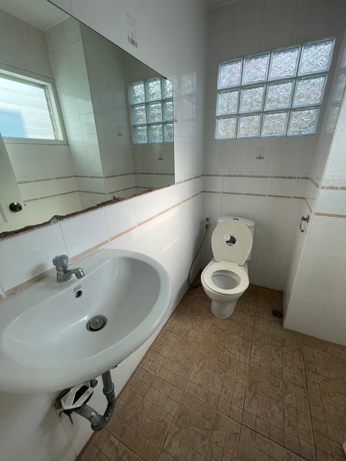 ให้เช่าโฮมออฟฟิศบางซื่อ วงศ์สว่าง เตาปูน : 🔥ให้เช่า อาคารสำนักงาน 4 ชั้นใกล้ทางด่วน เดินทางสะดวก รองรับพนักงาน 15-20 ท่าน | 240 ตร.ม. | ประชานิเวศน์ | ใกล้สถานีวัดเสมียนนารี | สำนักงานครบเฟอร์นิเจอร์ | พร้อมเข้าใช้งาน