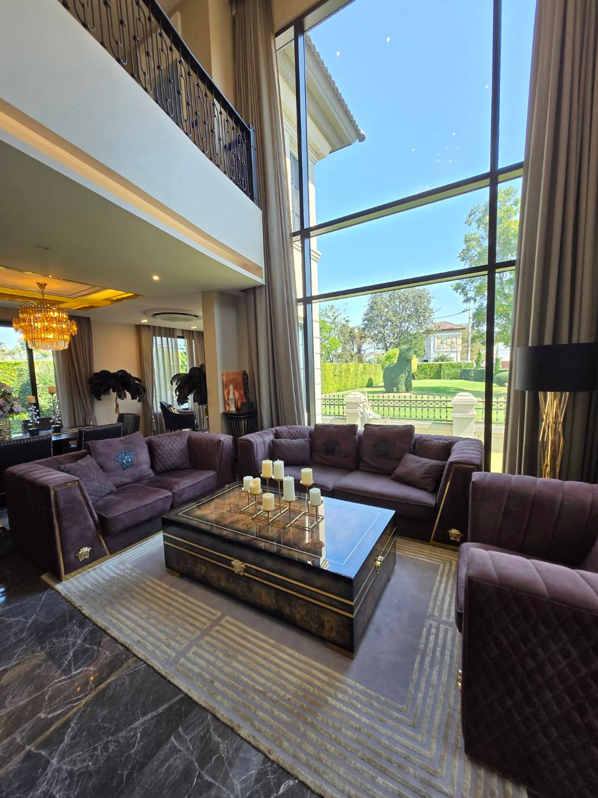 For SaleHouseChiang Mai : 🏘️Single house for sale Near Chiang Mai Airport Versace furniture | There is a golf course in the house/English garden behind the house with a fountain | Near Chiang Mai Airport | If interested, call 095-819-5559