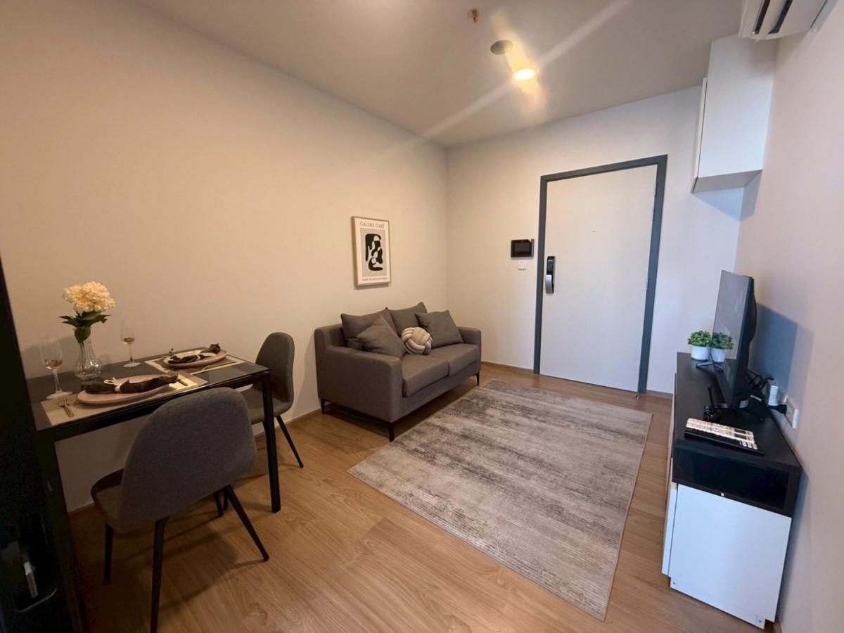 For RentCondoPinklao, Charansanitwong : 🔥For Rent Now!🔥 Chewathai Pinklao, Brand New Unit, Beautifully Decorated, Fully Furnished with Appliances, Ready to Move In❗