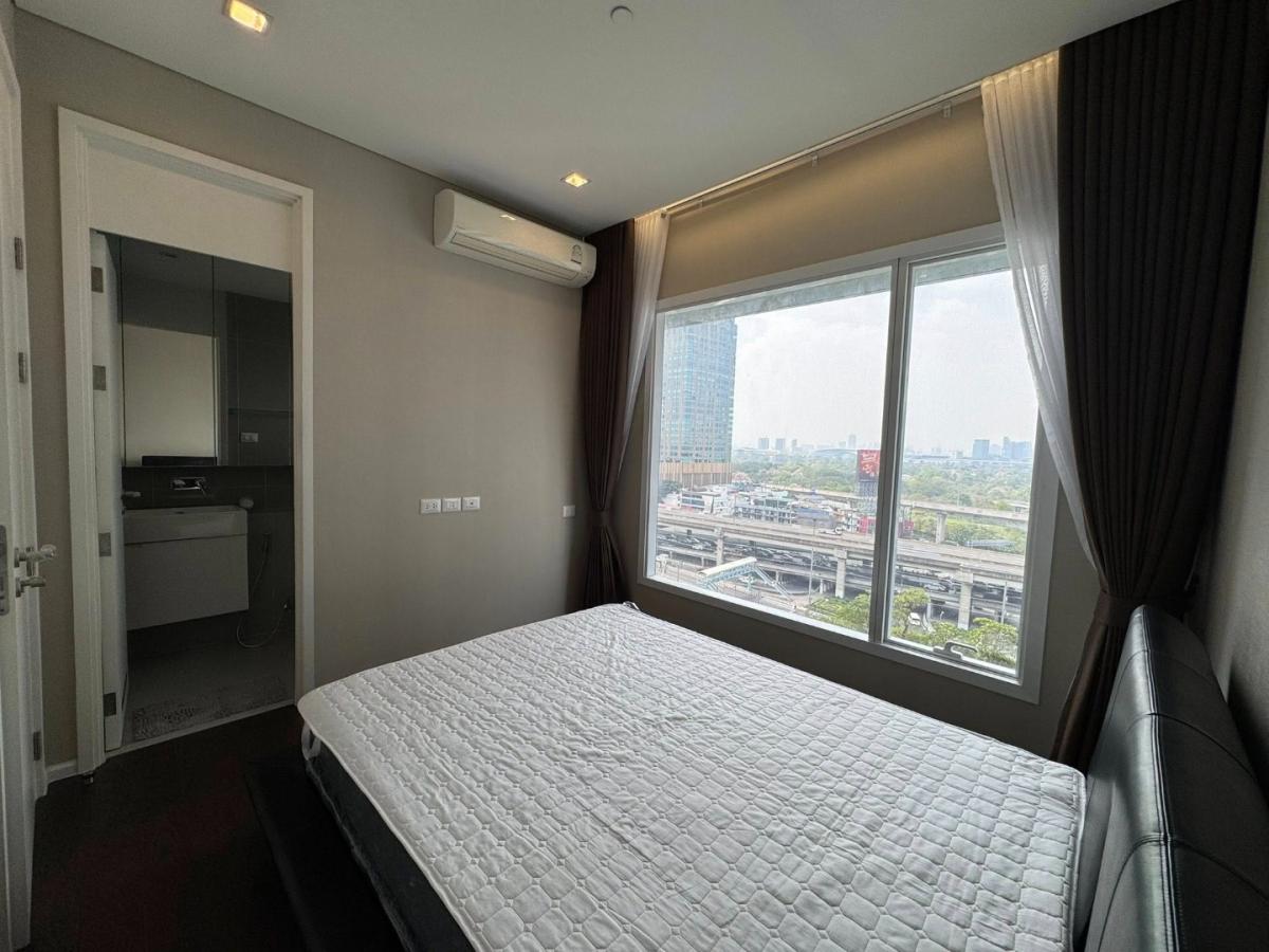 For RentCondoLadprao, Central Ladprao : 🔥For Rent Now🔥 The Saint Residences. Spacious 2-bedroom unit with beautiful view, fully furnished and ready to move in. Near MRT Phahonyothin.