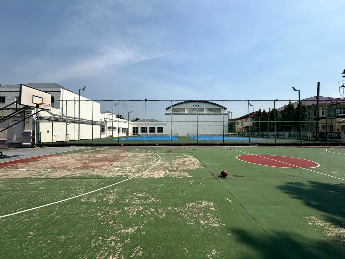 For SaleHouseSamut Prakan,Samrong : The ultimate in relaxation | Nantawan Srinakarin, corner detached house Quality projects from Land & Houses