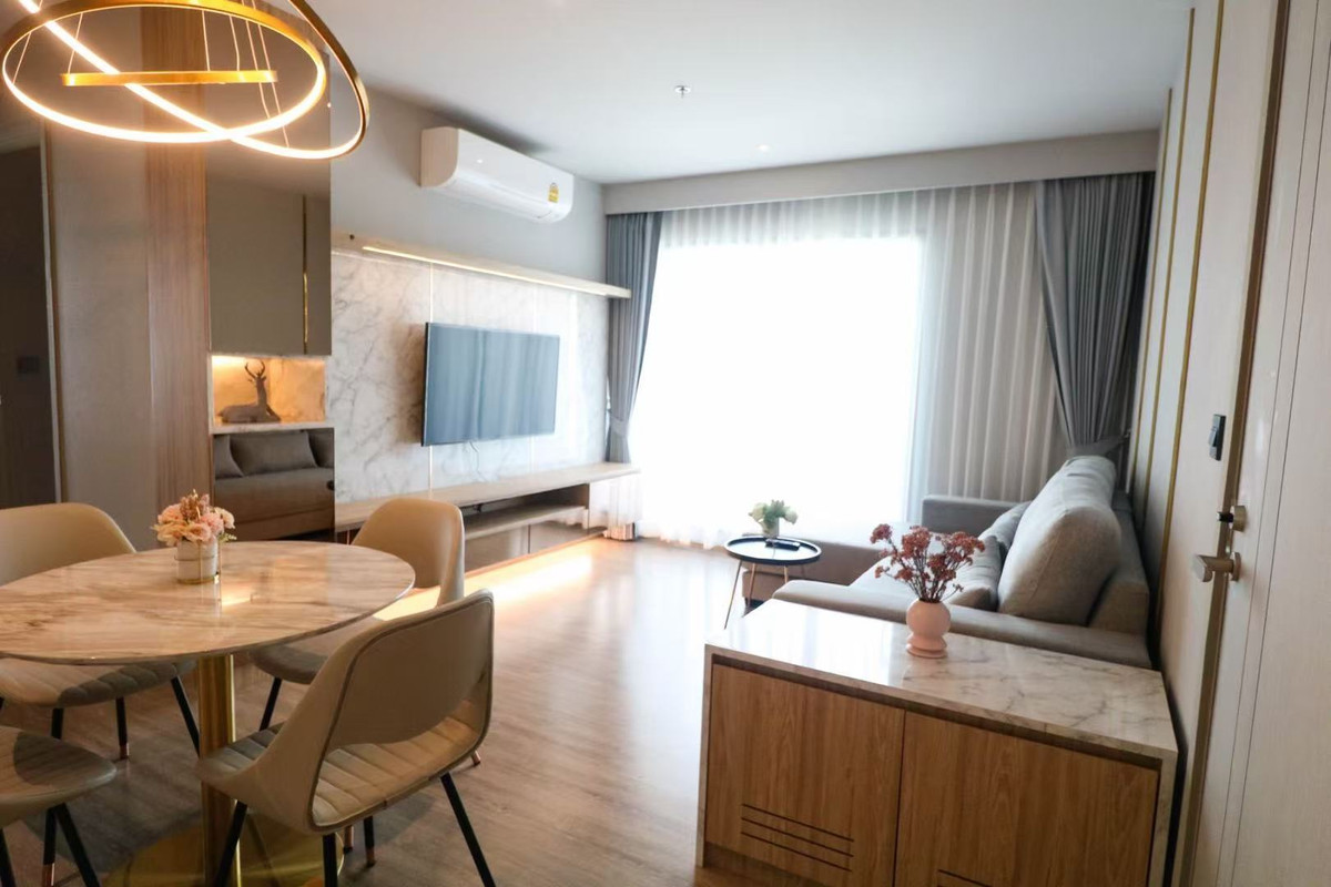 For RentCondoSukhumvit, Asoke, Thonglor : Available 100% ❗️💗 Rhythm Ekkamai 2 bedrooms with bathtub 🛁