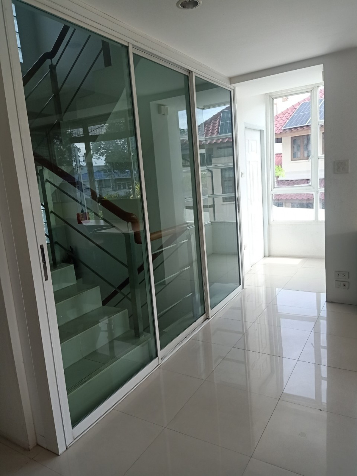 ให้เช่าโฮมออฟฟิศบางซื่อ วงศ์สว่าง เตาปูน : 🔥ให้เช่า อาคารสำนักงาน 4 ชั้นใกล้ทางด่วน เดินทางสะดวก รองรับพนักงาน 15-20 ท่าน | 240 ตร.ม. | ประชานิเวศน์ | ใกล้สถานีวัดเสมียนนารี | สำนักงานครบเฟอร์นิเจอร์ | พร้อมเข้าใช้งาน